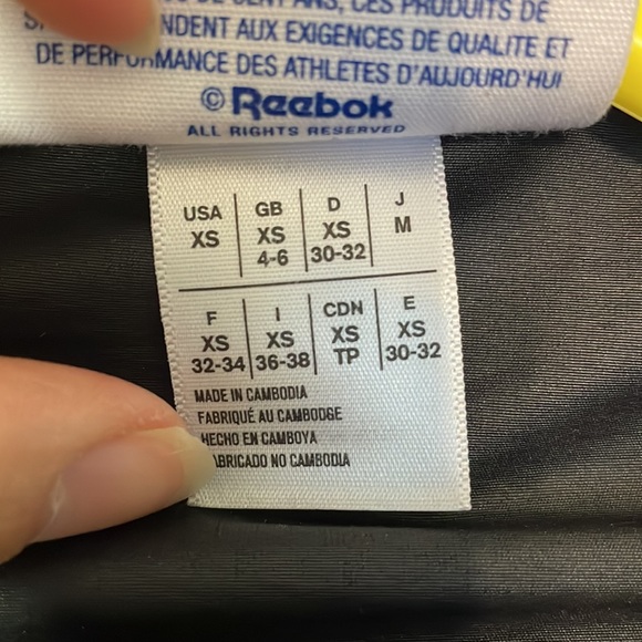 Reebok Athletic Top - Picture 3 of 8